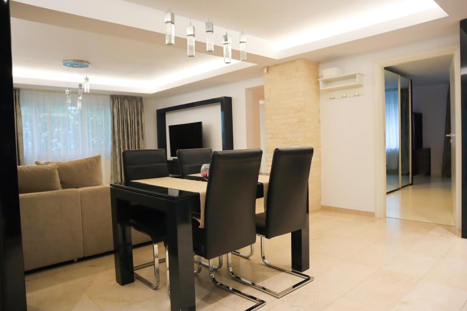 Central apartament Bulevardul Decebal Bucarest Extérieur photo
