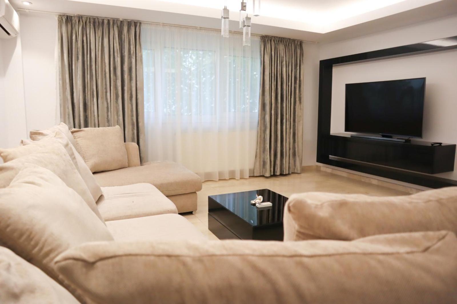Central apartament Bulevardul Decebal Bucarest Extérieur photo